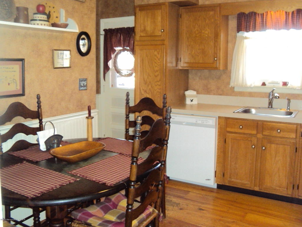 611 Midstreams Rd, Brick, NJ 08724 photo 11