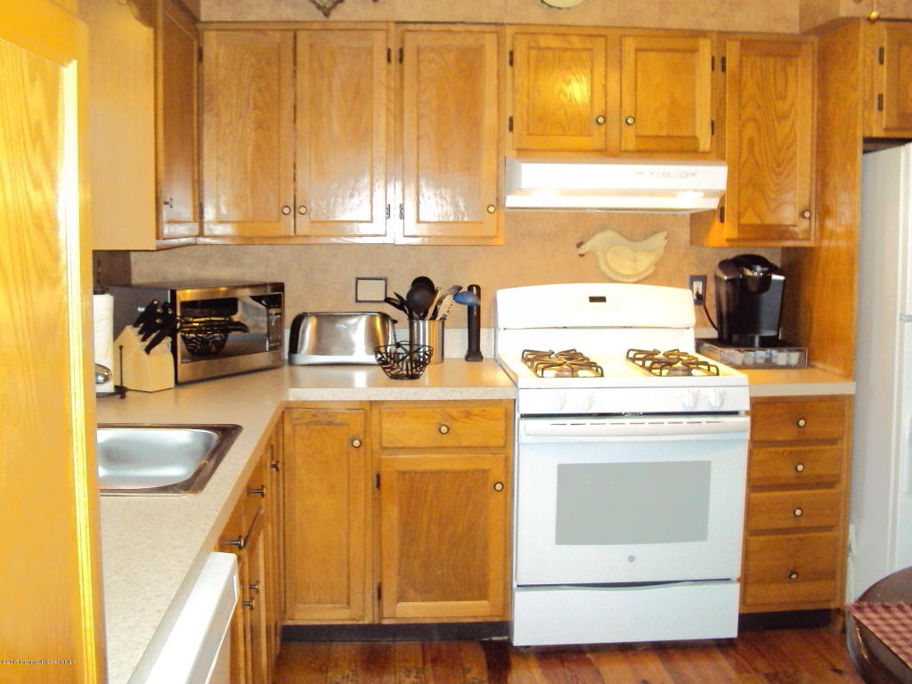 611 Midstreams Rd, Brick, NJ 08724 photo 13