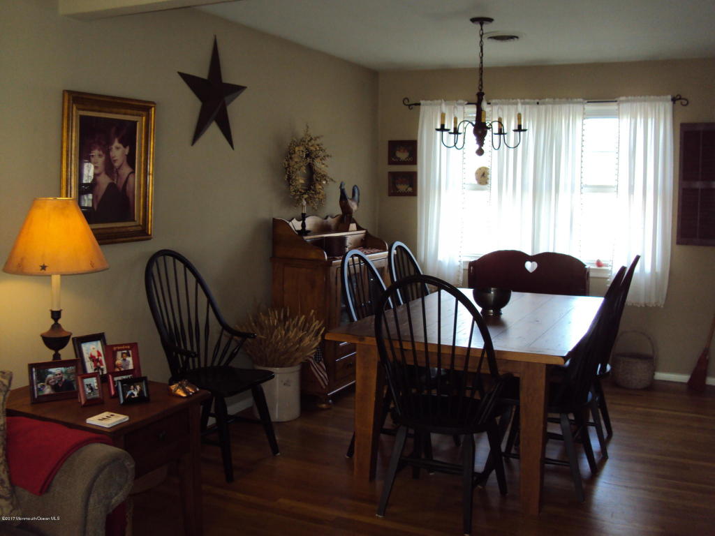 611 Midstreams Rd, Brick, NJ 08724 photo 3
