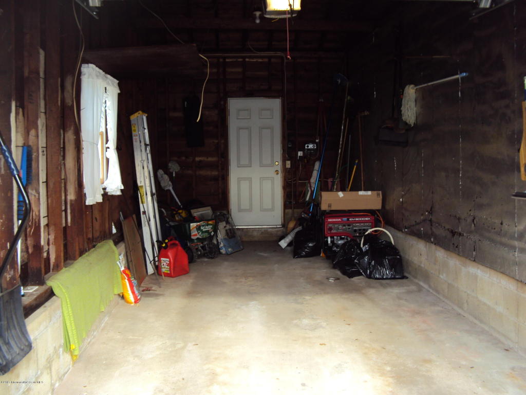 611 Midstreams Rd, Brick, NJ 08724 photo 34