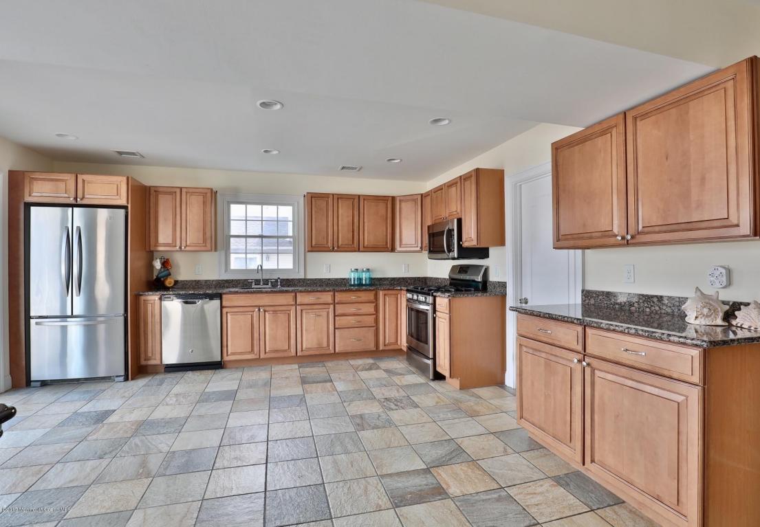 93 S Ward Ave, Rumson, NJ 07760 photo 4