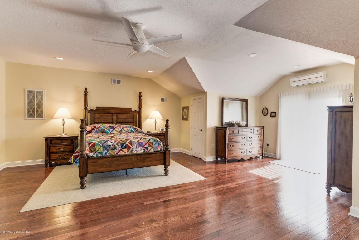 310 Ashley Ave, Brielle, NJ 08730 photo 23