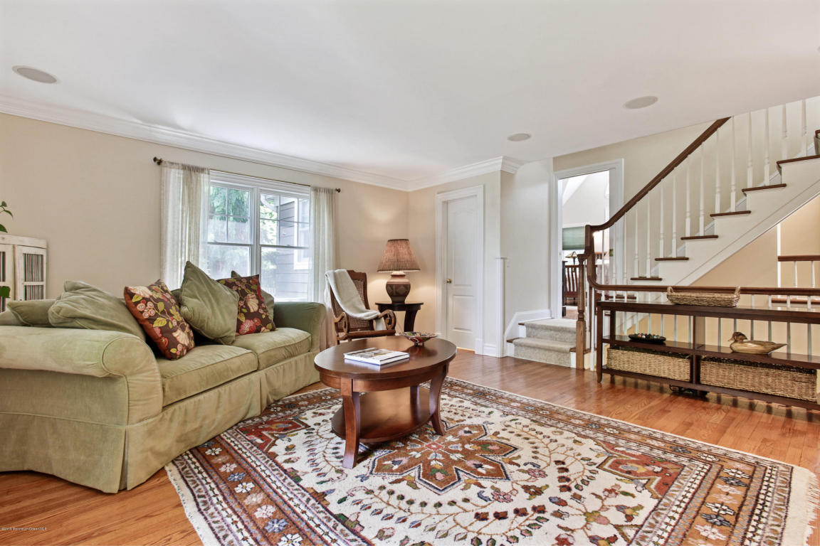 1 Oak Ln, Rumson, NJ 07760 photo 3