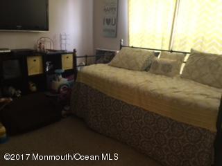 3012 Lighthouse Ln, Parlin, NJ 08859 photo 7