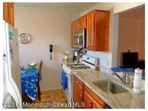 3012 Lighthouse Ln, Parlin, NJ 08859 photo 5