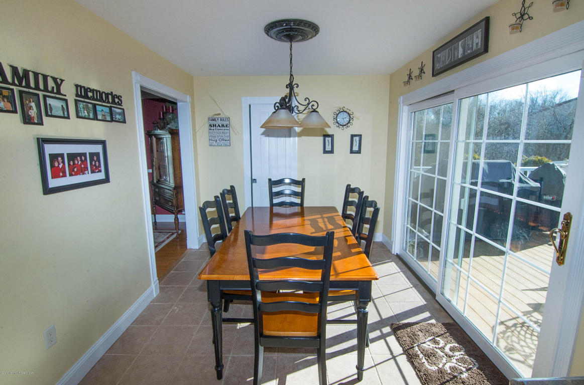 65 Pearl St E, Middletown, NJ 07748 photo 12