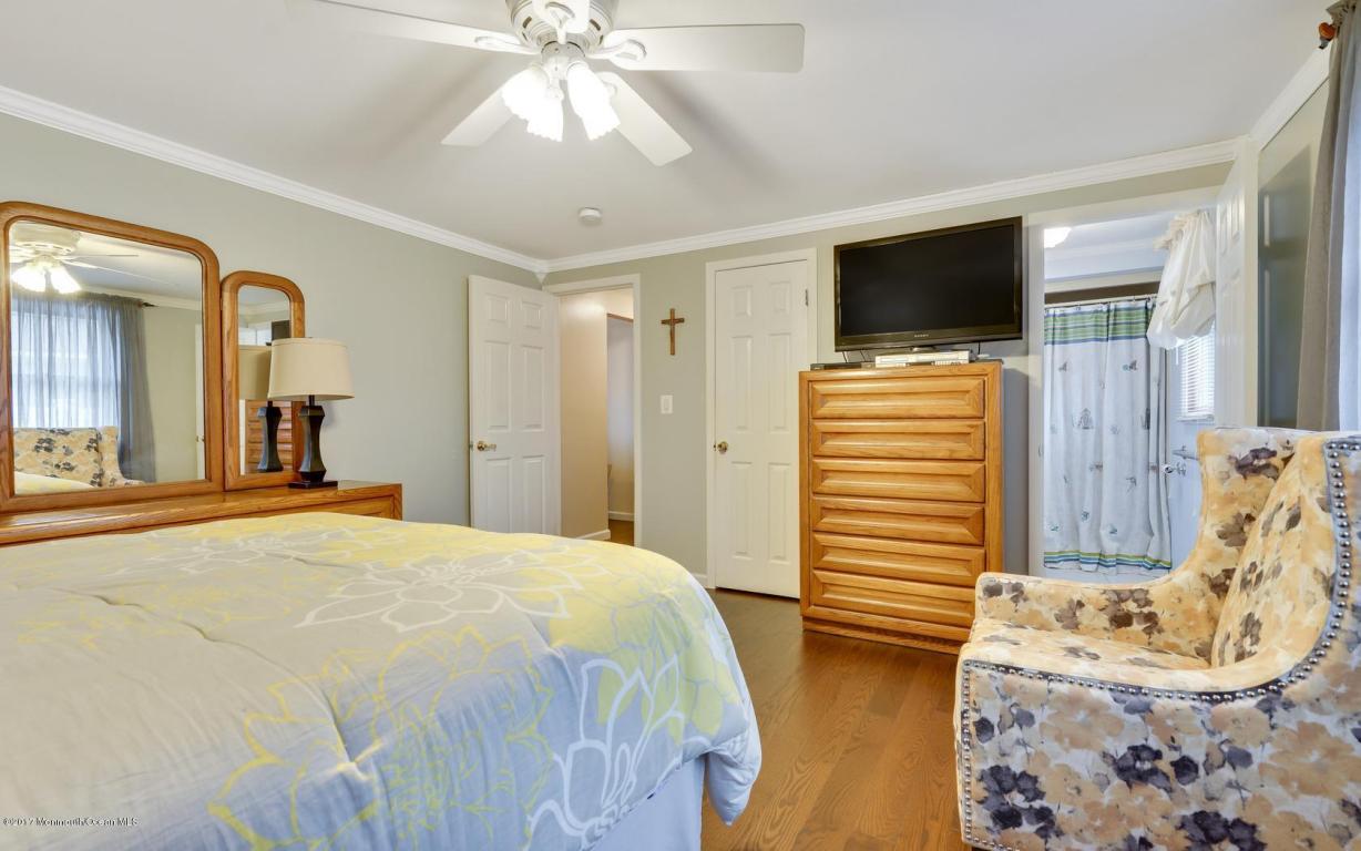 526 Irisado Dr, Brick, NJ 08723 photo 17