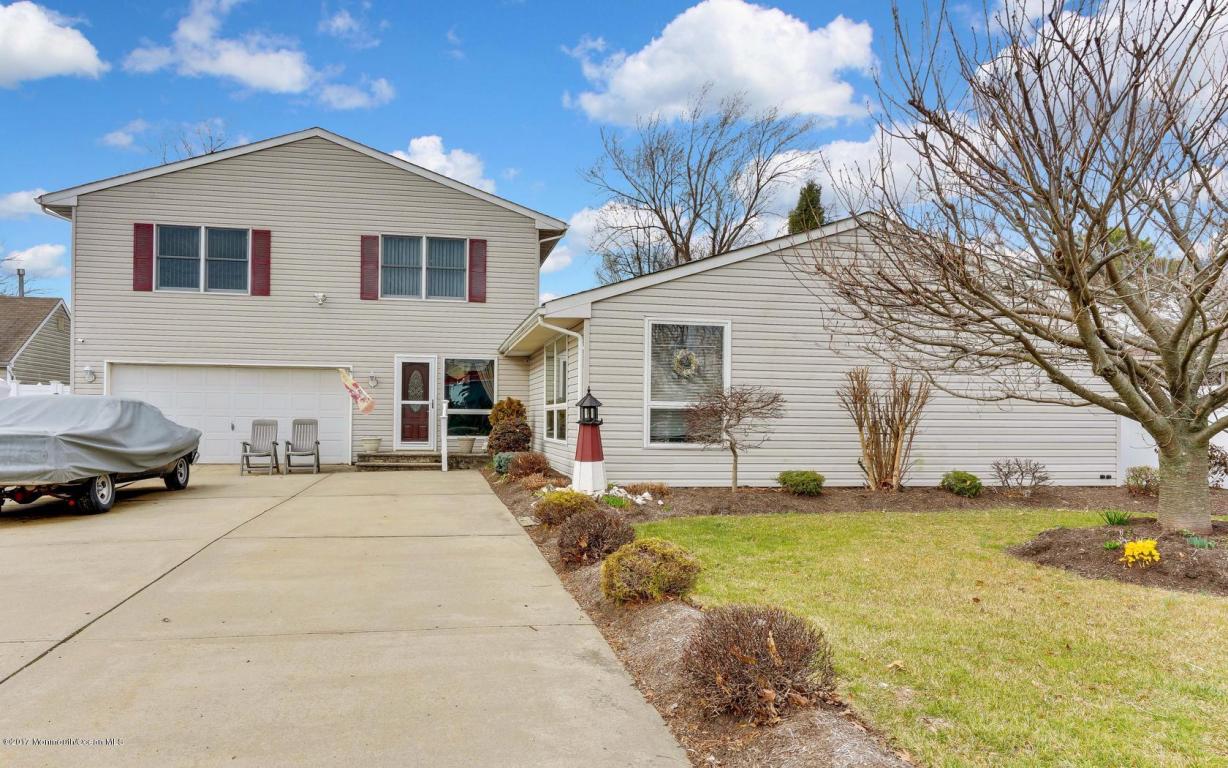 526 Irisado Dr, Brick, NJ 08723 photo 1