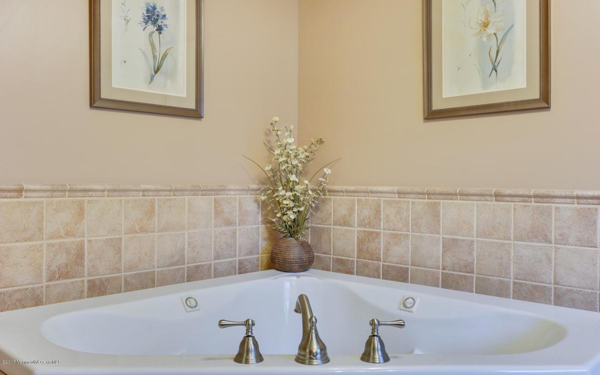 526 Irisado Dr, Brick, NJ 08723 photo 24