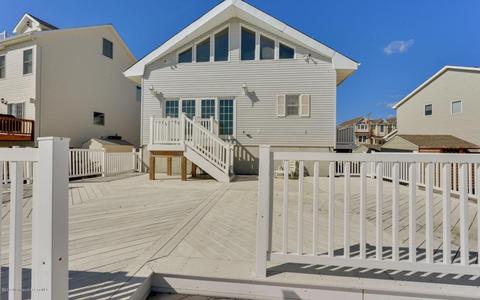 111 Vanard Dr, Brick, NJ 08723 photo 1