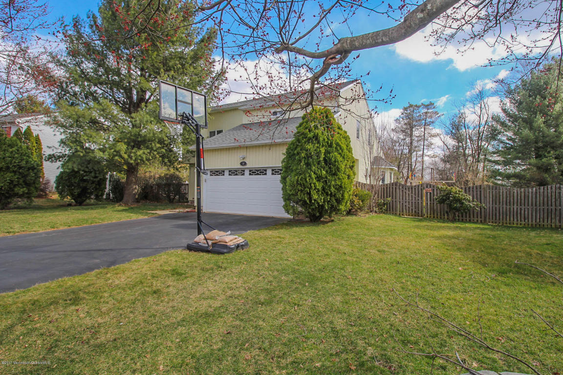 11 Pullman Loop, Dayton, NJ 08810 photo 2