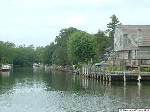 48 Perry Dr, Brick, NJ 08723 photo 22