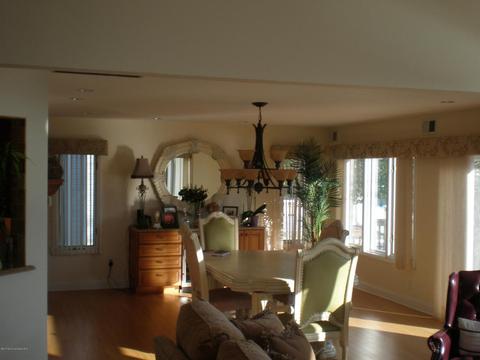 48 Perry Dr, Brick, NJ 08723 photo 11