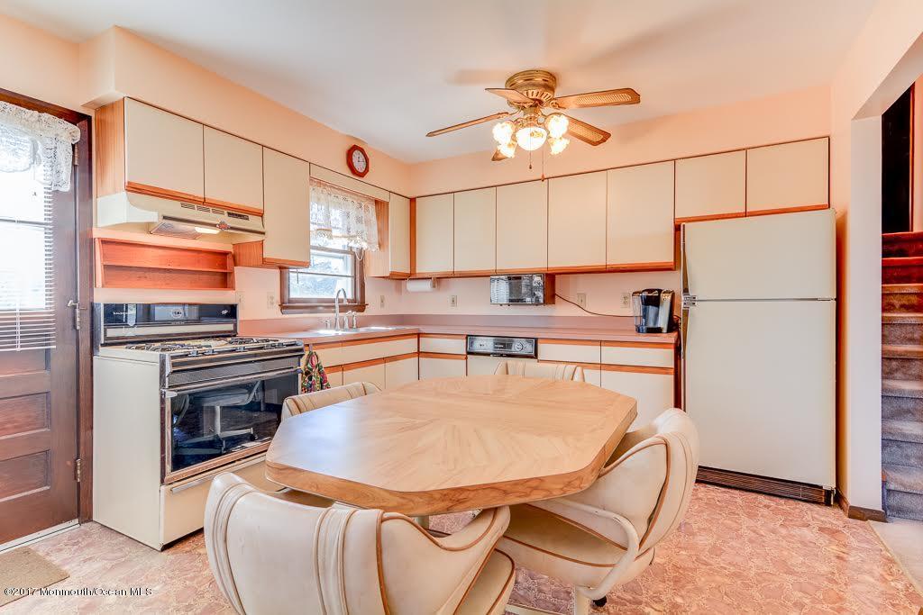 125 E Granada Dr, Brick, NJ 08723 photo 4