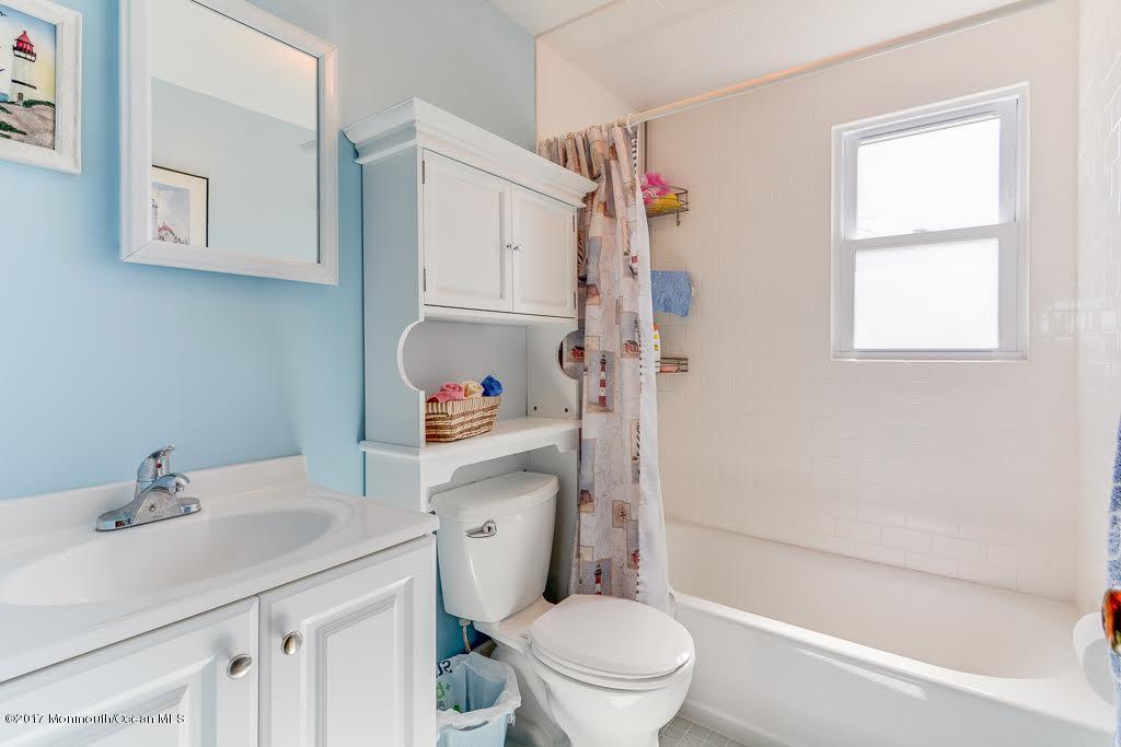 125 E Granada Dr, Brick, NJ 08723 photo 7