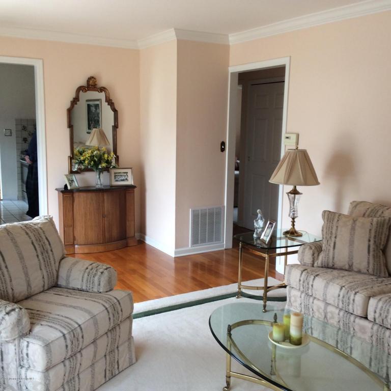 125 W Eel St, Brick, NJ 08723 photo 8