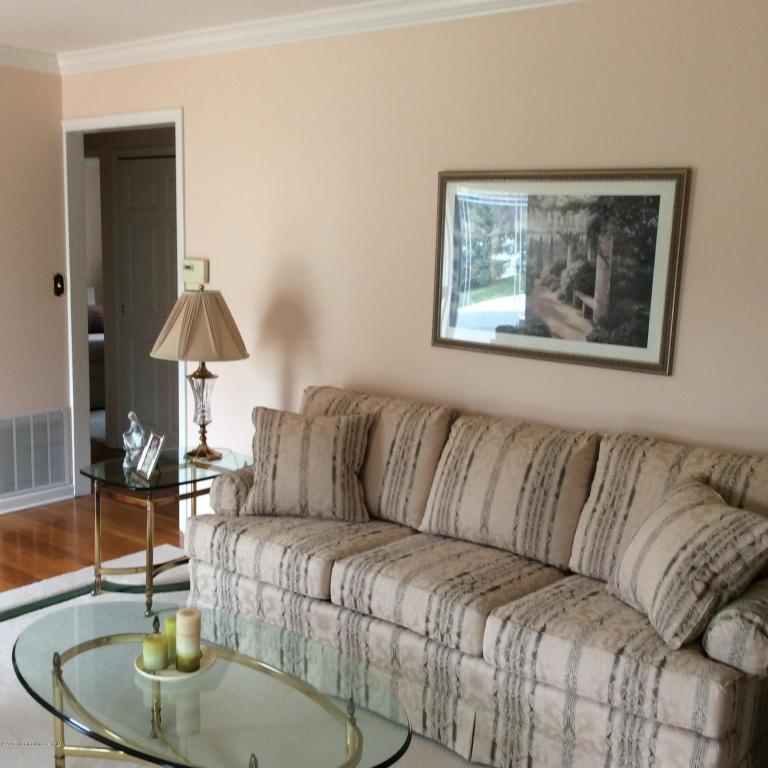 125 W Eel St, Brick, NJ 08723 photo 9