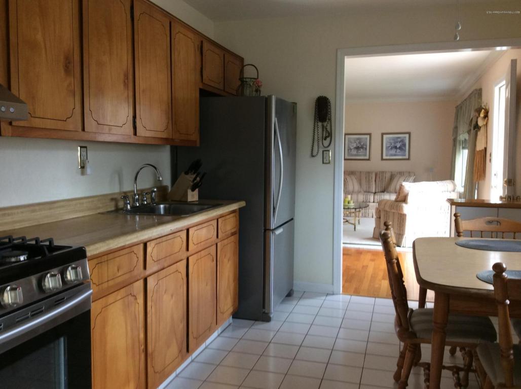 125 W Eel St, Brick, NJ 08723 photo 4