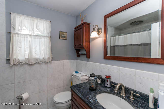 47 Middlesex Rd, Matawan, NJ 07747 photo 20