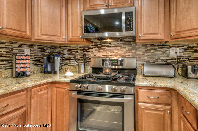 47 Middlesex Rd, Matawan, NJ 07747 photo 6