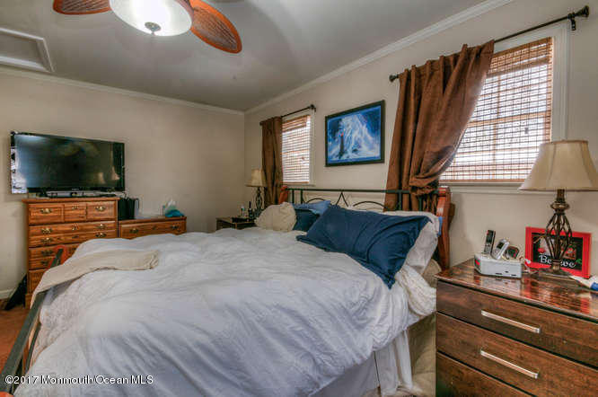 47 Middlesex Rd, Matawan, NJ 07747 photo 16