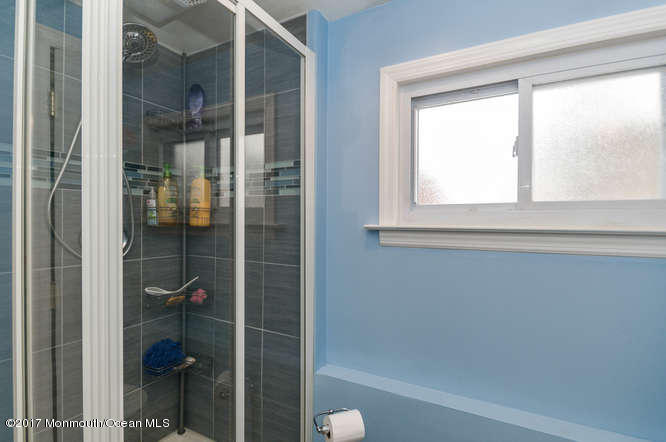 47 Middlesex Rd, Matawan, NJ 07747 photo 22
