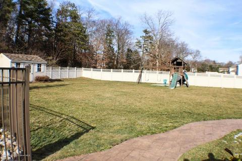 7 Spectrum Ct, Jackson, NJ 08527 photo 3
