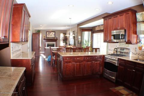 7 Spectrum Ct, Jackson, NJ 08527 photo 9