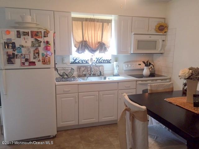 262 Tabetha Ct, Brick, NJ 08724 photo 4