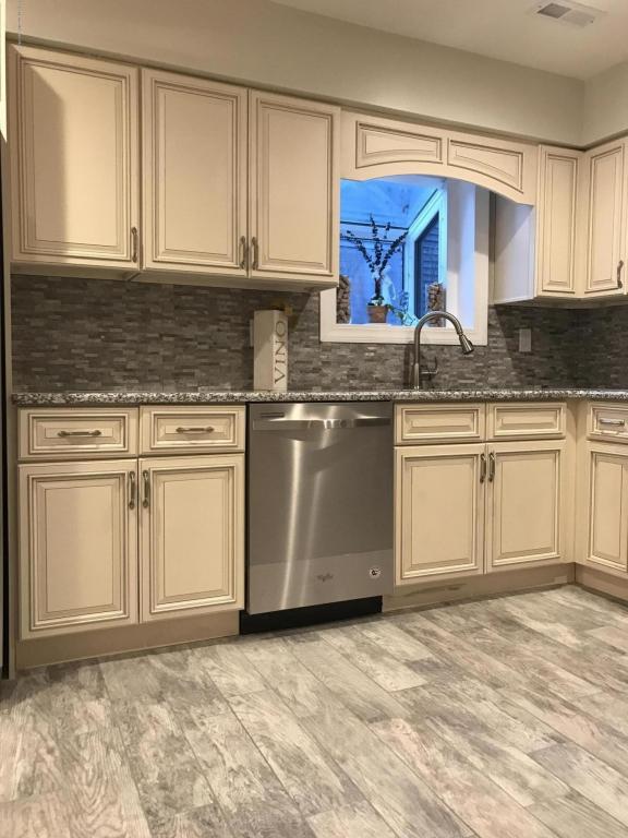 9 Feathertree Ct, Howell, NJ 07731 photo 20