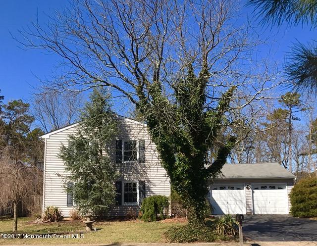 9 Feathertree Ct, Howell, NJ 07731 photo 2