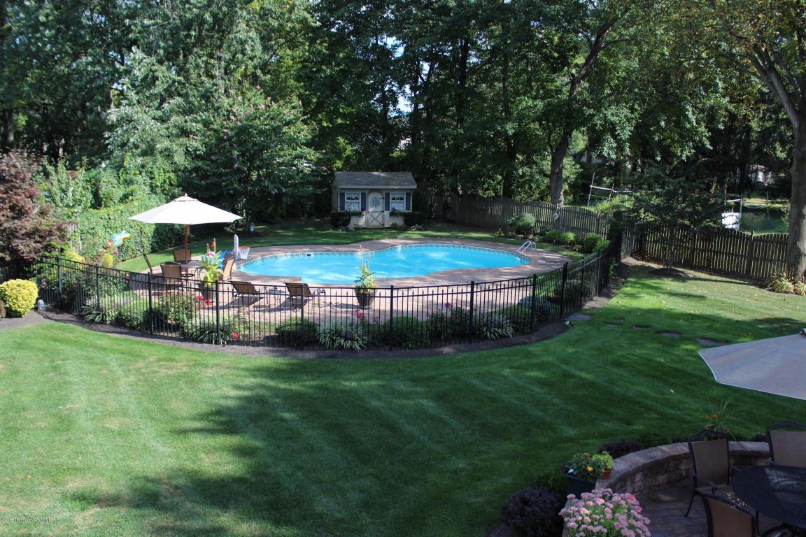 39 Devonshire Ct, Middletown, NJ 07748 photo 31