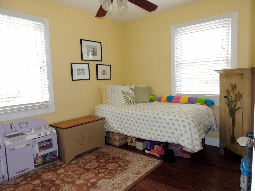816 Springfield Ave, Pine Beach, NJ 08741 photo 8