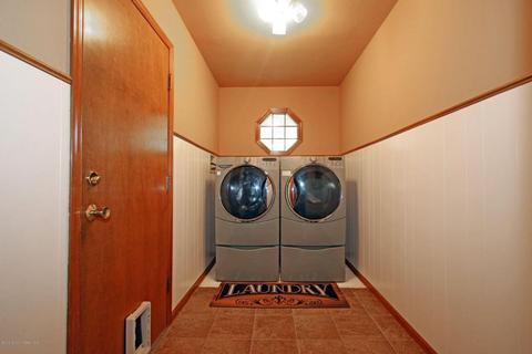 671 Kings Hwy E, Leonardo, NJ 07737 photo 20