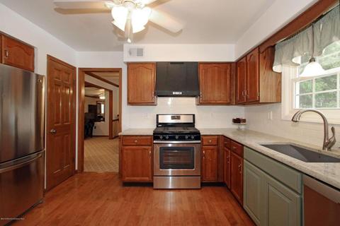 671 Kings Hwy E, Leonardo, NJ 07737 photo 10