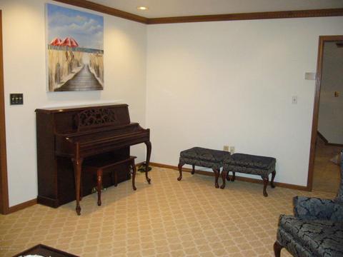 671 Kings Hwy E, Leonardo, NJ 07737 photo 6