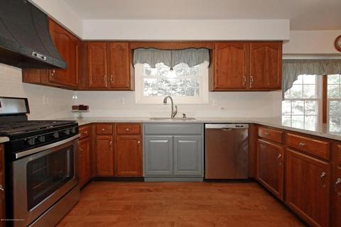 671 Kings Hwy E, Leonardo, NJ 07737 photo 8