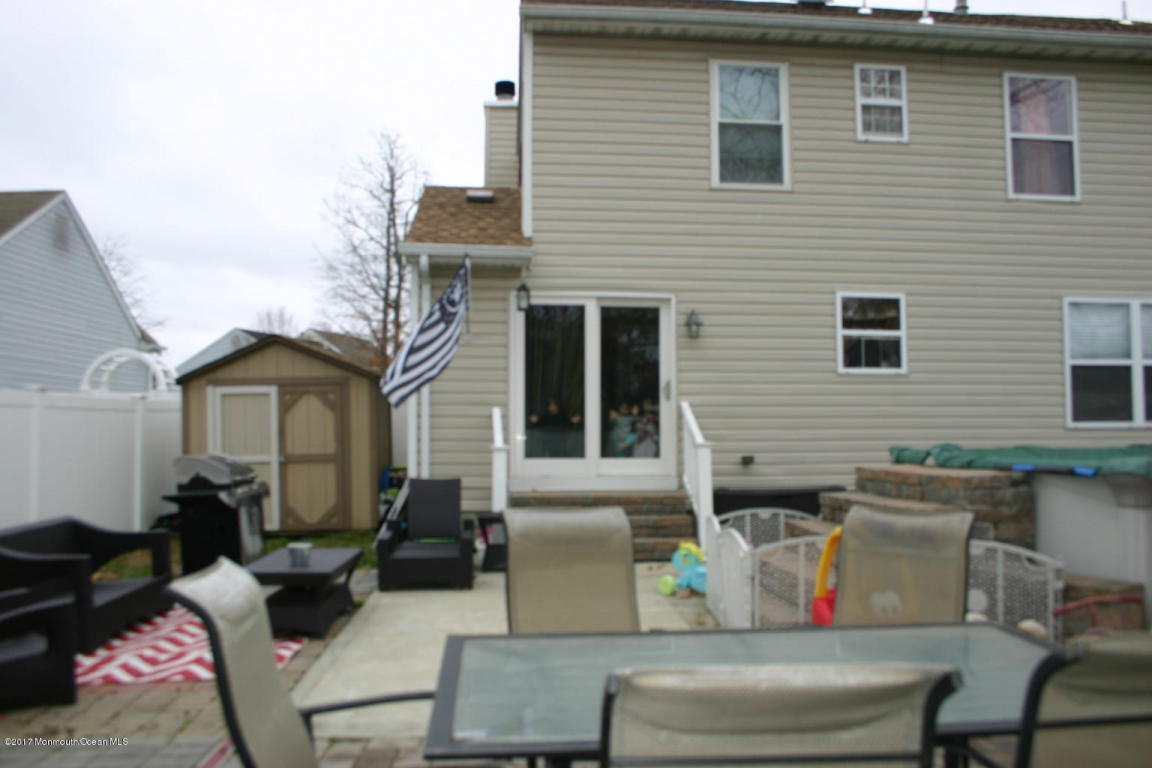 81 Red Maple Dr, Brick, NJ 08724 photo 10