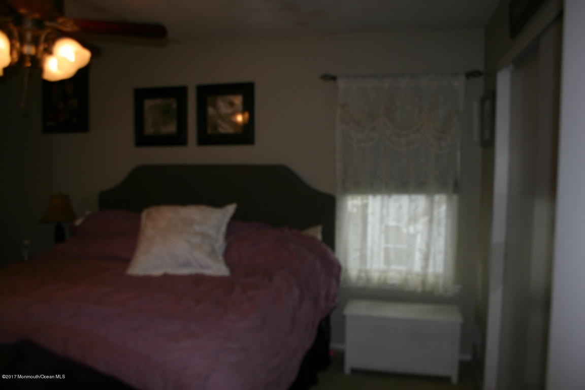 81 Red Maple Dr, Brick, NJ 08724 photo 9