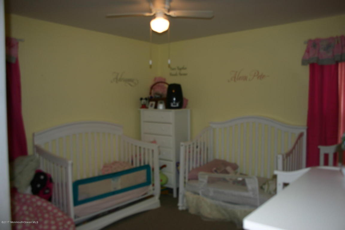 81 Red Maple Dr, Brick, NJ 08724 photo 8