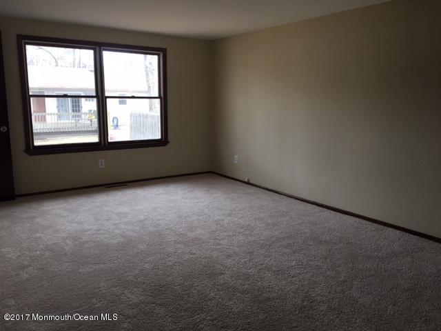 235 Willow Ln, Forked River, NJ 08731 photo 8
