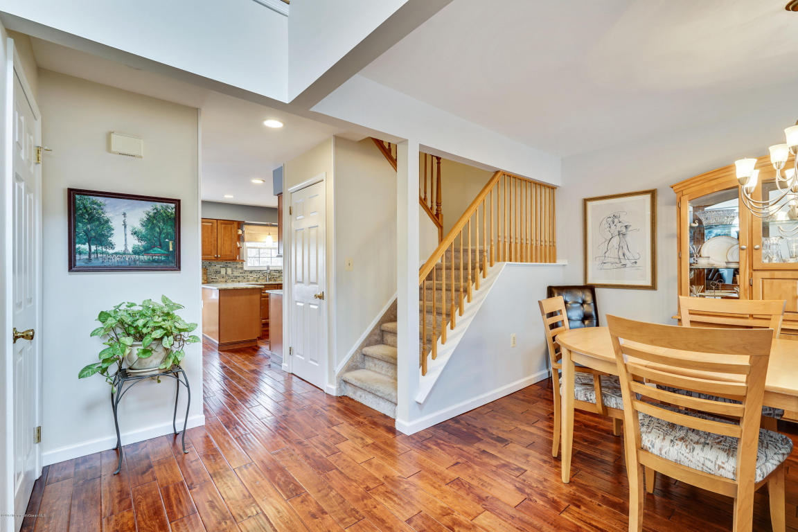 17 Shadow Ridge Ct, Howell, NJ 07731 photo 7