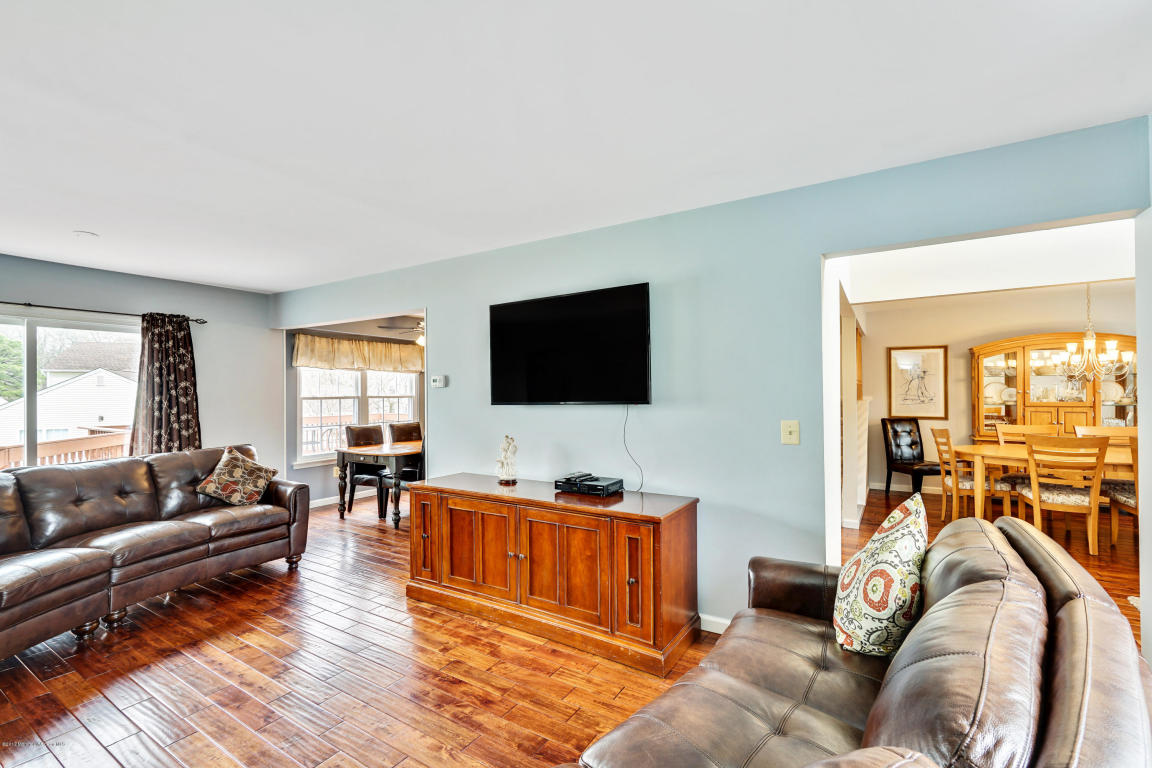 17 Shadow Ridge Ct, Howell, NJ 07731 photo 13