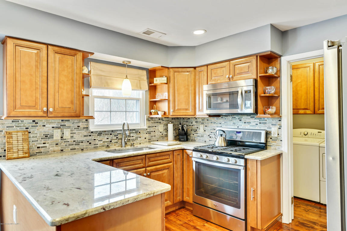 17 Shadow Ridge Ct, Howell, NJ 07731 photo 21