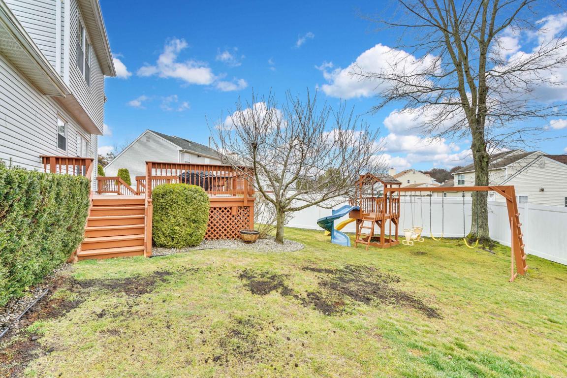 17 Shadow Ridge Ct, Howell, NJ 07731 photo 44