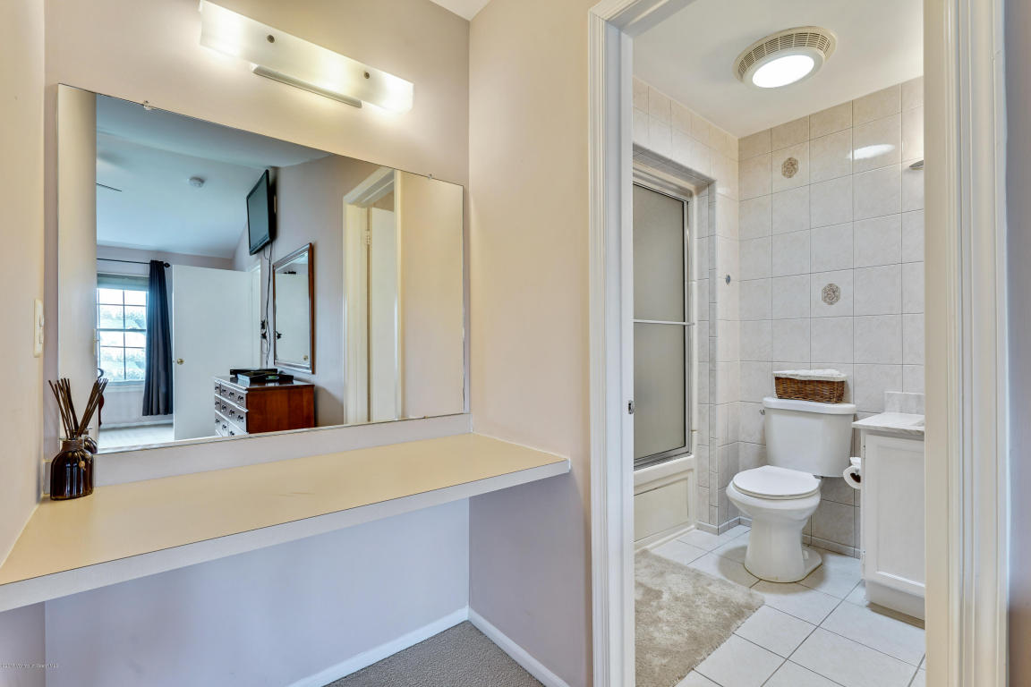 17 Shadow Ridge Ct, Howell, NJ 07731 photo 33