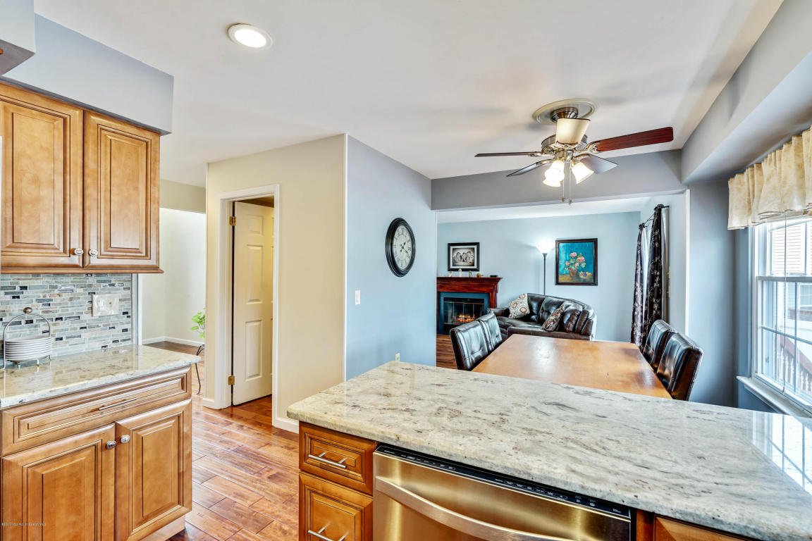 17 Shadow Ridge Ct, Howell, NJ 07731 photo 23