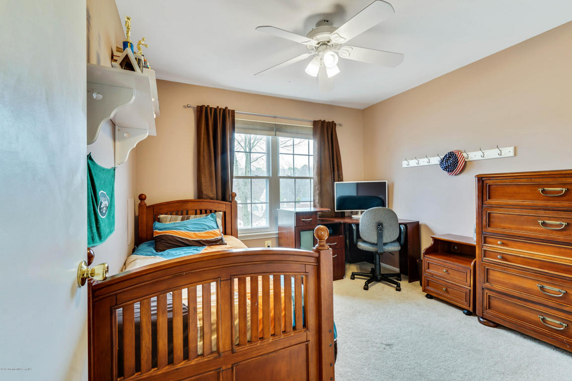17 Shadow Ridge Ct, Howell, NJ 07731 photo 27