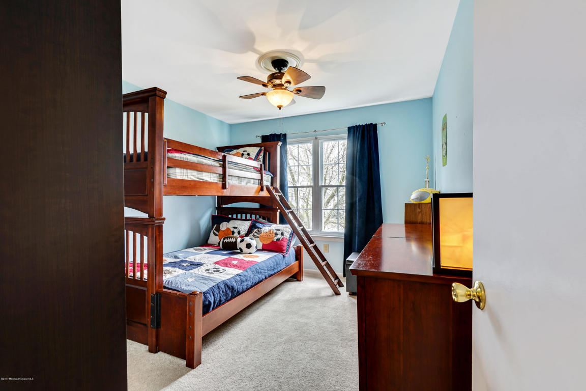 17 Shadow Ridge Ct, Howell, NJ 07731 photo 25