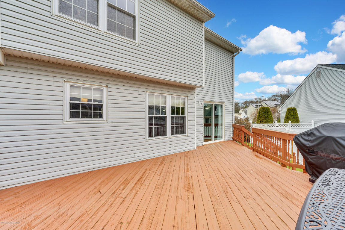 17 Shadow Ridge Ct, Howell, NJ 07731 photo 46